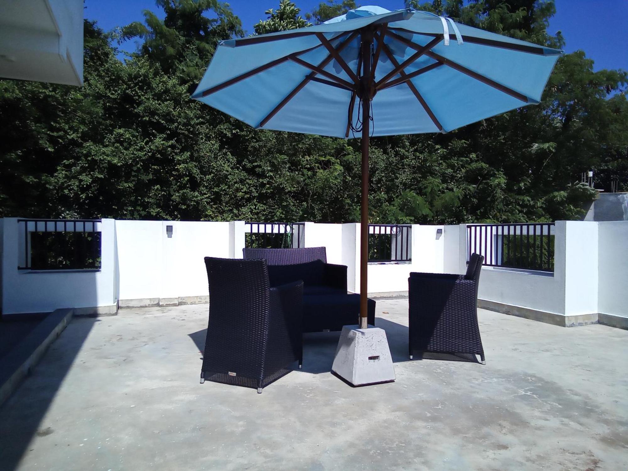 The Moose Weligama Bed and Breakfast Buitenkant foto